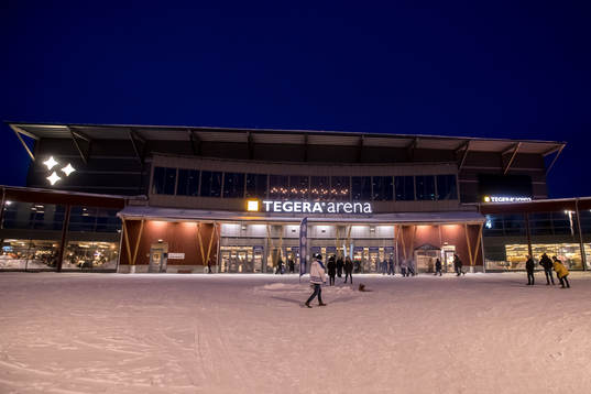 Tegera Arena i ishockeymatchen i Hockeyallsvenskan mellan