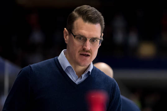 Timrås assisterande tränare Johan Thelin  i