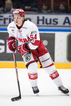Timrås Jonathan Dahlen i ishockeymatchen i