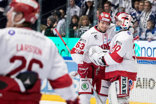 Timrås Tobias Liljendahloch målvakt Henrik Haukeland