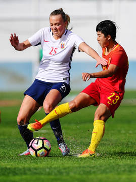 Norges Synne Sofie Kinden Jensen och Kinas Ren Ruixin i
