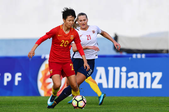 Kinas Zhang Rui och Norges Lisa-Marie Karlseng Utland