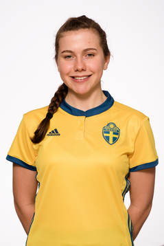 Ella Smith Ygfeldt i F16-landslaget