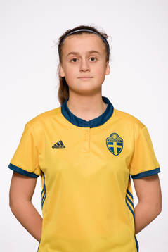Filippa Bjare i F16-landslaget