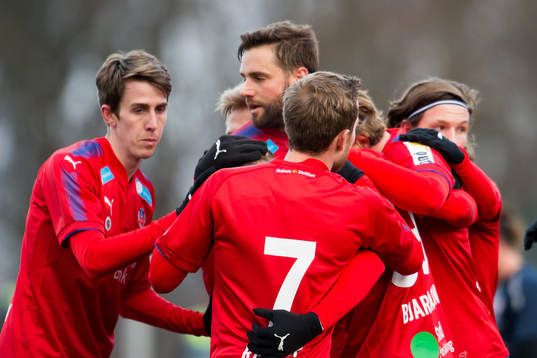 Helsingborgs Anda Runar Bjärnason jublar