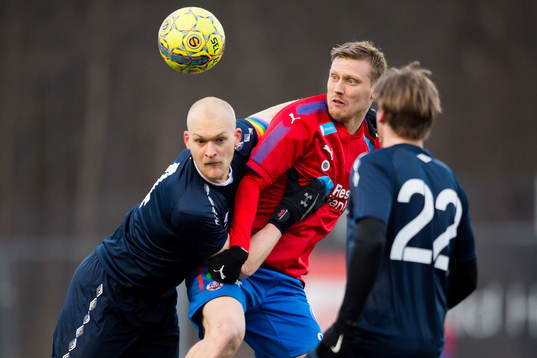 Helsingborgs Anda Runar Bjärnason mot Tvååkers Viktor