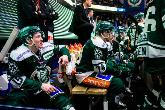 Färjestads Gustav Rydahl deppar och har ont