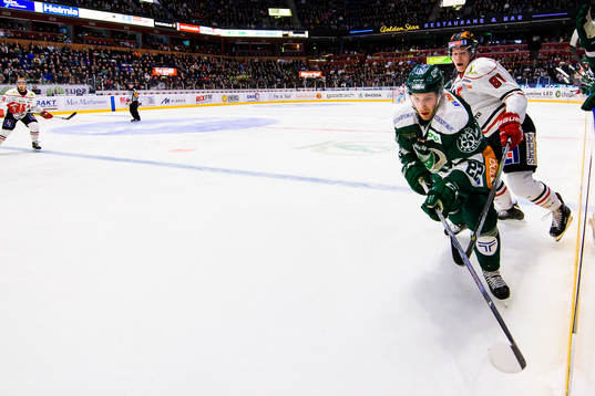 Färjestads Per Åslund och Örebros Ari Gröndahl