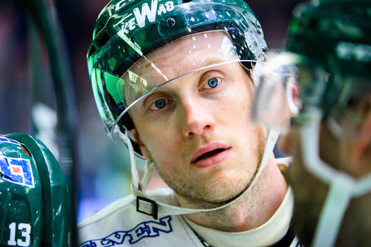 Färjestads Johan Ryno deppar