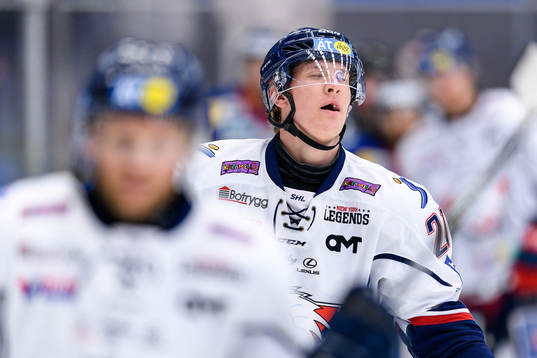 Linköpings Emil Sylvegård deppar