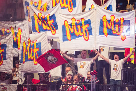 Malmö Redhawks supportrar