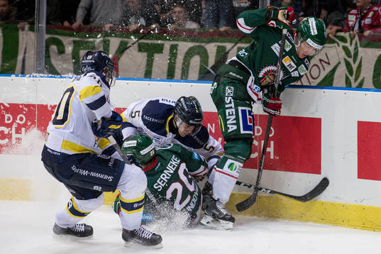 s Fredrik Styrman och Lawrence Pilut