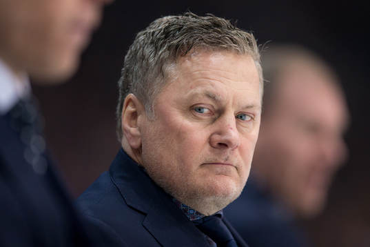 s assisterande tränare Stephan Lundh