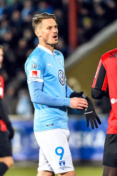 Malmö FFs Markus Rosenberg kommer in