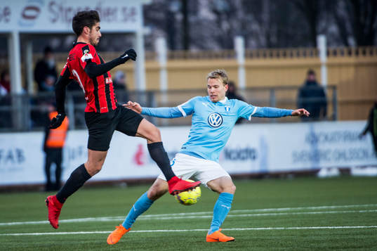 Brommapojkarnas Antonio Nieves Martín och Malmö FFs Oscar