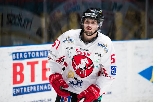 Vita Hästens August Gunnarsson