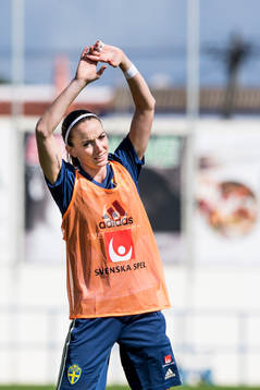 Kosovare Asllani
