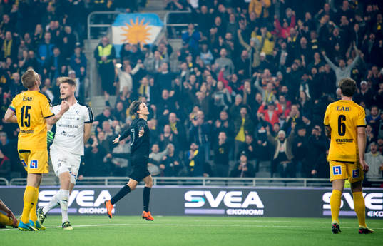 s Kristoffer Olsson jublar