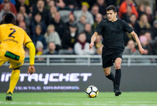 s Tarik Elyounoussi