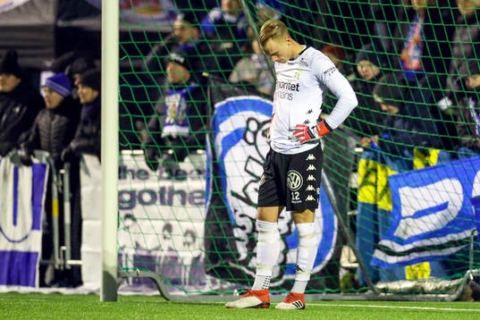 IFK Göteborgs målvakt Pontus Dahlberg deppar