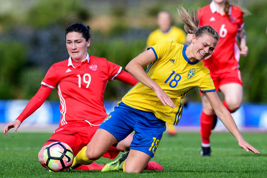 Rysslands Koltakova Nadezhda och Sveriges Fridolina Rolfö