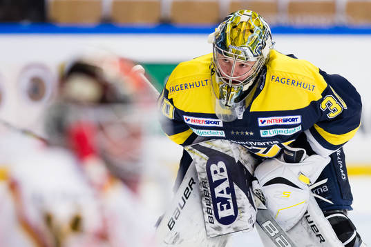 s målvakt Linus Söderström