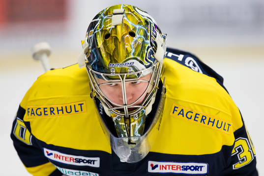 s målvakt Linus Söderström
