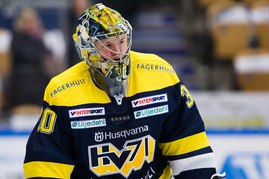 s målvakt Linus Söderström
