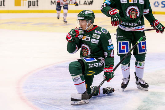 Frölundas Joel Mustonen jublar