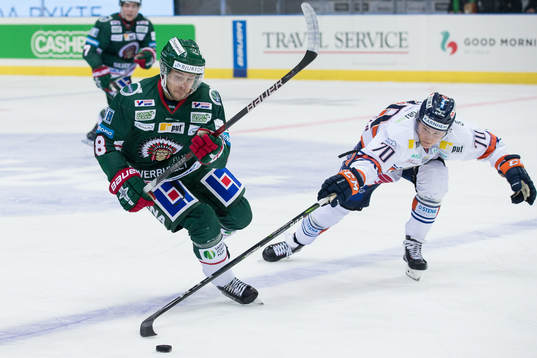 Frölundas Mattias Nörstebö och Växjös Dennis Rasmussen