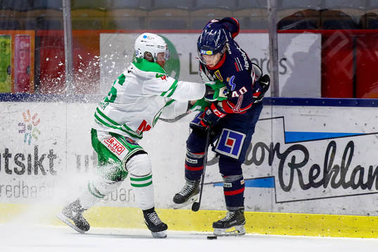Rögles Janne Jalasvaara och Linköpings Ken André Olimb