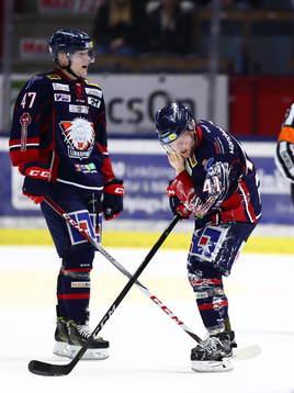 Linköpings Chad Billins är blodig i ansiktet