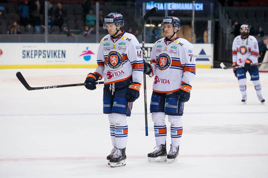 Växjös Peter Andersson och Pontus Netterberg deppar