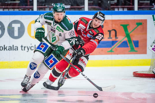 Färjestads Rasmus Asplund mot Malmö Redhawks Axel