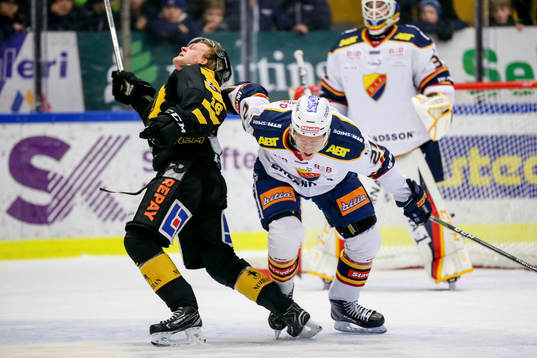 Skellefteås Linus Lindström och Djurgårdens Andreas