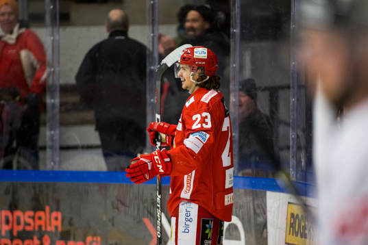 Almtunas Viktor Hertzberg jublar