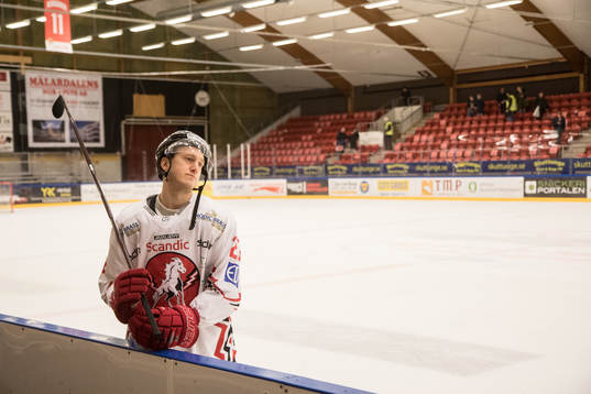 Vita hästens Ludvig Martinsson deppar
