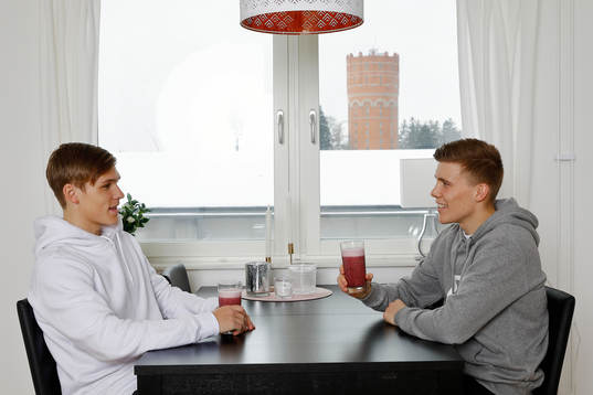 Norrköpings Arnór Sigurdsson och Alfons Sampsted
