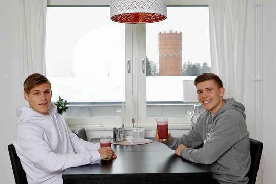Norrköpings Arnór Sigurdsson och Alfons Sampsted