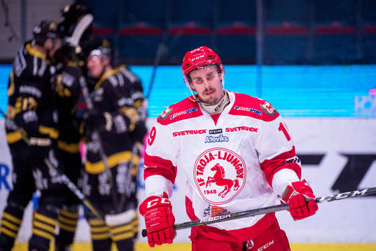 Trojas Jens Holmström deppar