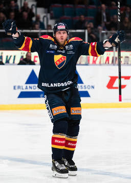 Djurgårdens Alexander Urbom jublar