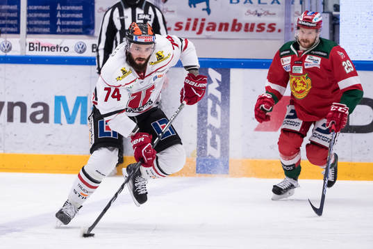 Örebros Nick Ebert och Moras Marcus Fagerudd  i