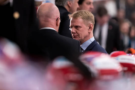 Niklas Wikegård i ishockeymatchen i SHL mellan Mora och