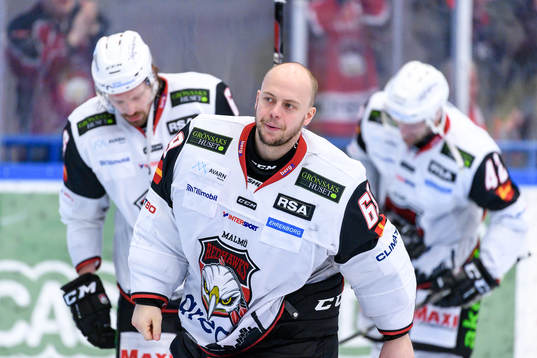 Malmö Redhawks målvakt Oscar Alsenfelt deppar