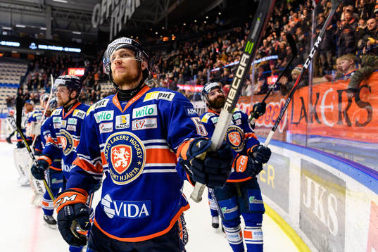 Växjös Eric Martinsson jublar