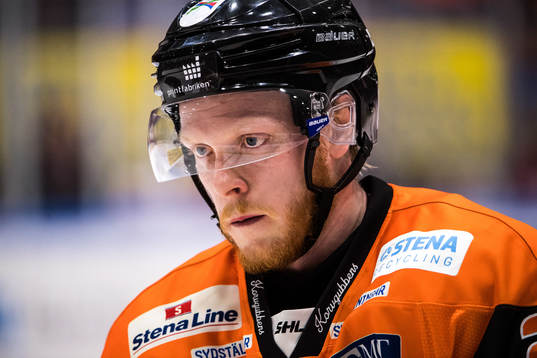 Karlskronas Henrik Nilsson  deppar