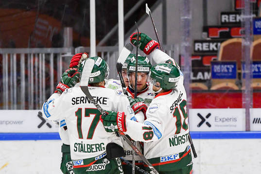 Frölundas Pathrik Westerholm jublar