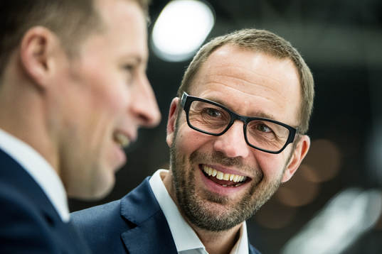 Rögles assisterande tränare Roger Hansson och tränare