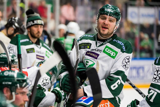 Färjestads Mikael Wikstrand deppar