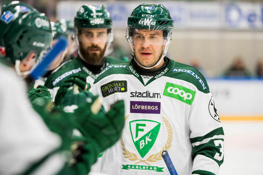 Färjestads Niklas Fogström jublar